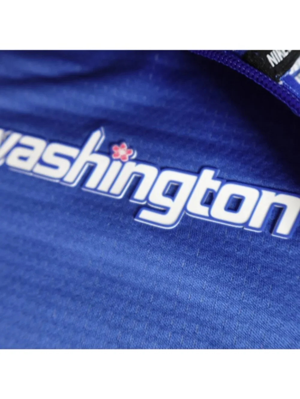Nike Mens Shirt Medium Blue 1/4 Zip Running Washington Element NEW BV4755-453